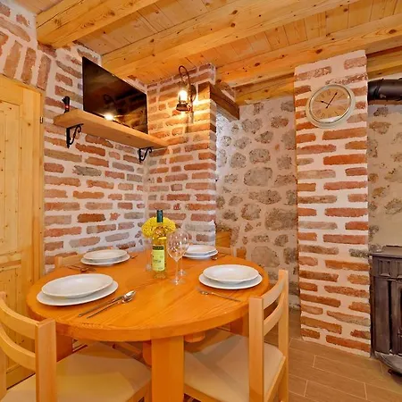 House Martelina Ferienhaus Starigrad Paklenica